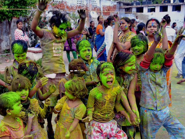 ஆதரவற்றவர்களுக்கு அடைக்கலம் 