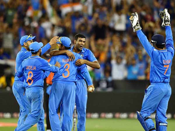 முதல் மோதல்