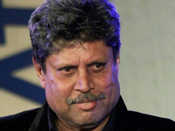 கபில்தேவிடம் சிக்கி சிதைந்த ஜிம்பாப்வே