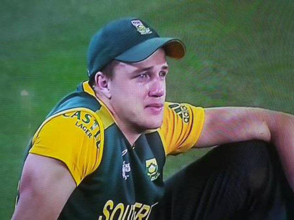 De Villiers, Morkel in tears after World Cup exit
