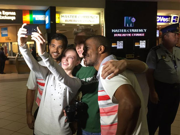 ரசிகர்கள் ஆர்வம்...