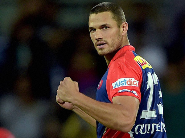 டெல்லி நல்ல பந்து வீச்சு