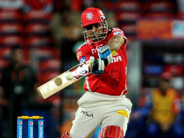 2011ல் வந்த கண் பிரச்சினை