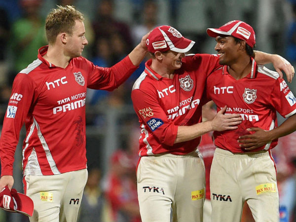 எங்கே எப்போது?