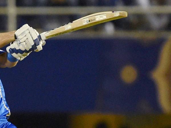 கடைசி ஓவரில் 18 ரன் தேவை