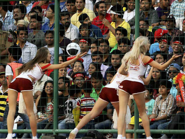 இந்தியப் பெண்களையும் சேர்க்கலாம்