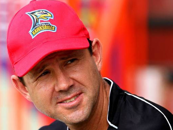 28 வீரர்கள்