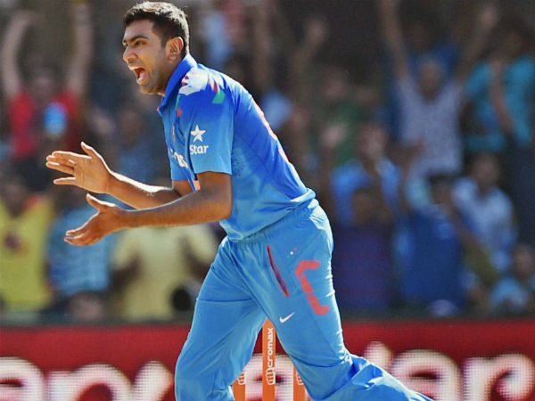 தலைவருக்கு பின்னால் இல்லாமல் வேறு என்ன செய்ய முடியும்?