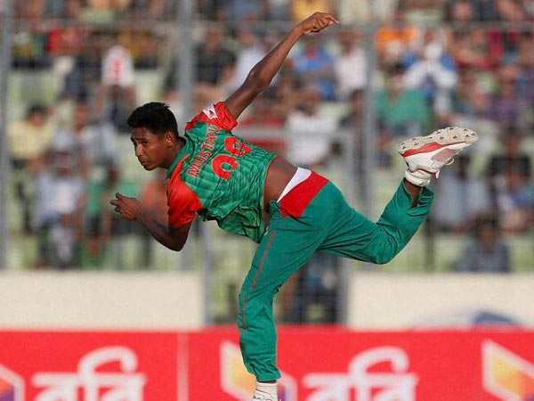 பரிதாப பவுலர்கள்