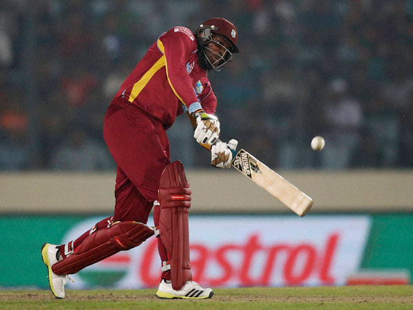 கெவினா.. கெய்லா