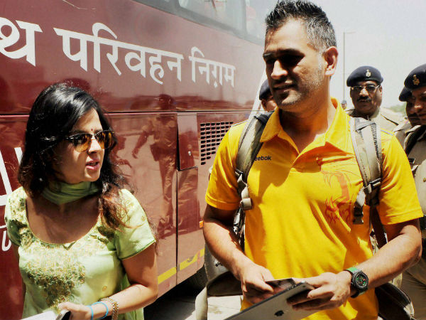 பள்ளிப் பருவ நண்பர்கள்...