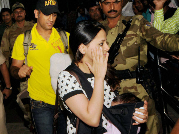 டோணியின் மகள்...