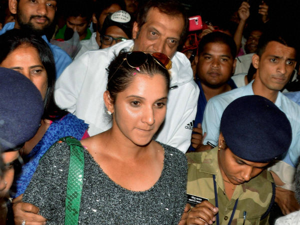Sania Returns home to Heroine's welcome after Wimbledon triumph 