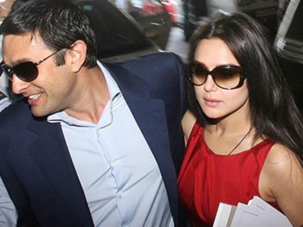 காதலும் கசந்தது