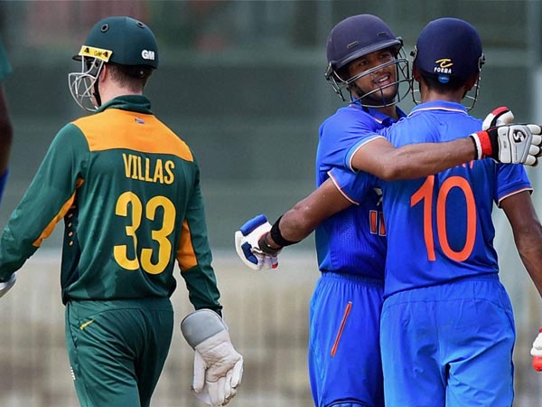 பேட்டிங் செய்த அகர்வால் - உன்முக்த் சந்த்