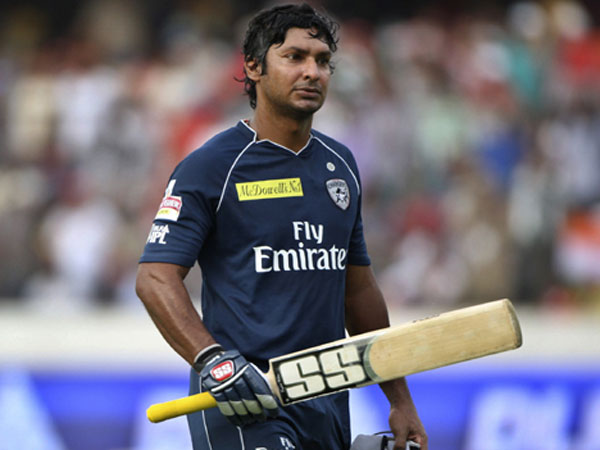 38 சதங்கள்