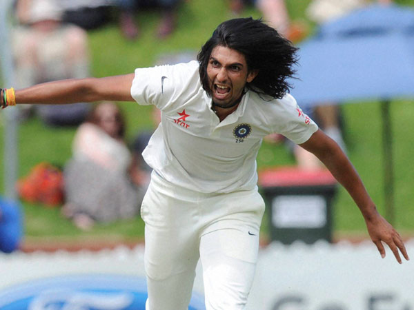 நன்றாக பந்து வீசினார்