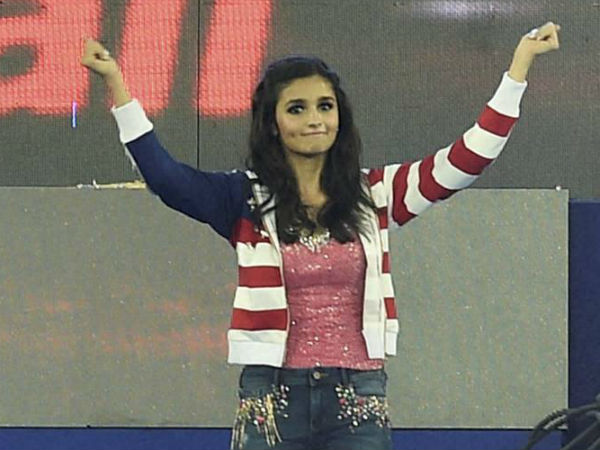 அலியா பட்