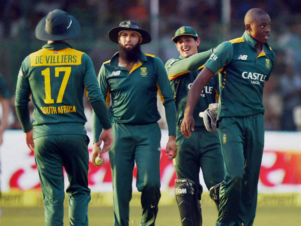 ககிஸோ ரபடாவின் அட்டகாசமான கடைசி ஓவர்