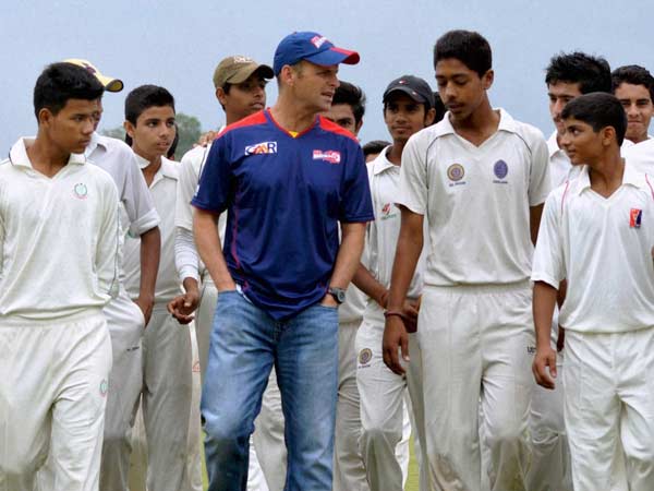 வருது அழைப்பு