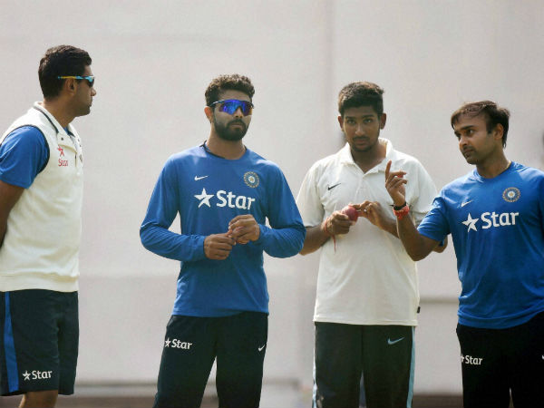 5 பவுலர்கள்