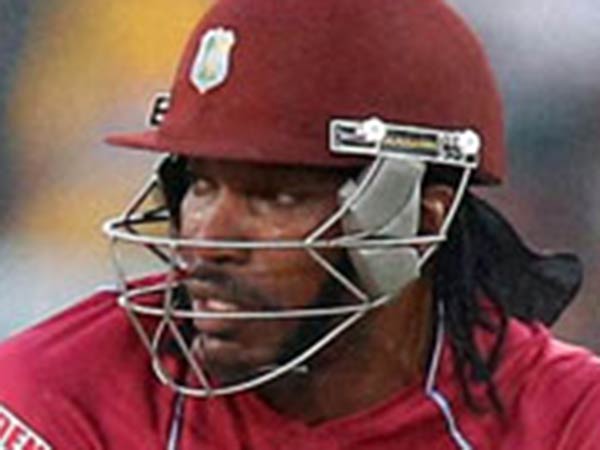 7 சிக்ஸ்..2 பவுண்டரி