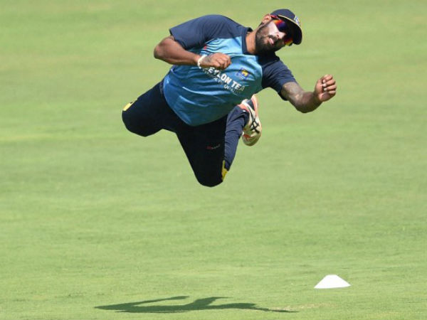 உயர உயர பறந்தாலும்..