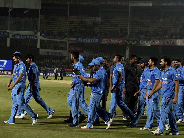 டாசில் இந்தியா வெற்றி