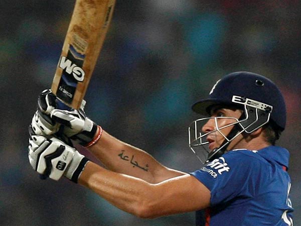 பேட்டிங் - பவுலிங்