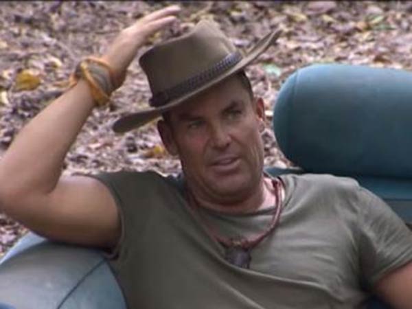 சச்சினிடம் அடி