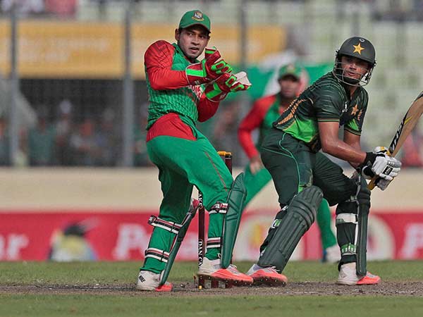 வங்கதேசத்தையும் தோற்கடித்தது