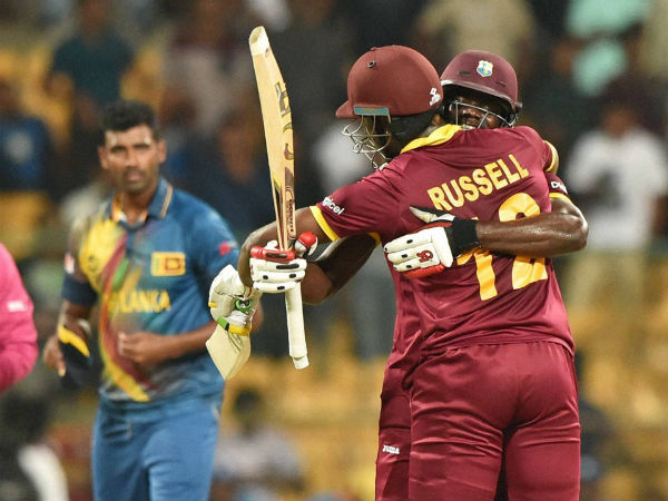 பீல்டிங்கின்போது தசைப்பிடிப்பு