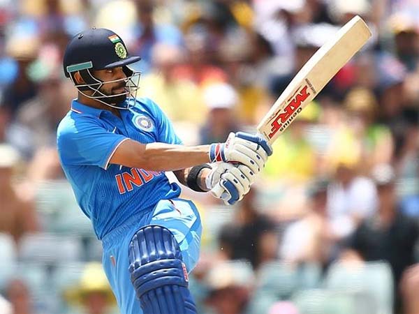 கோஹ்லி ஜொலிப்பு