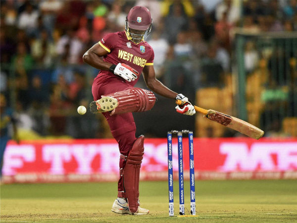 பிளட்சர் வெளியே