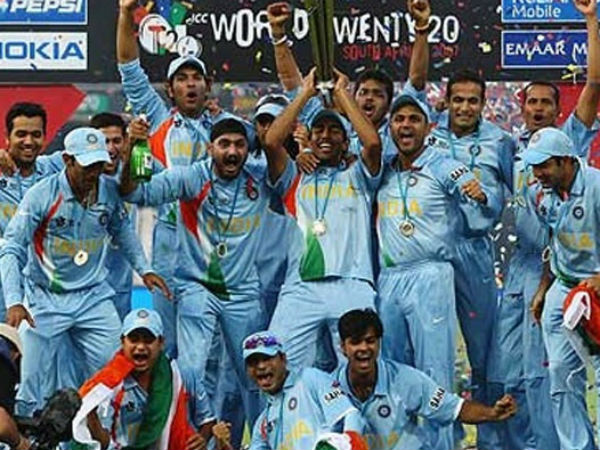 முதல் சாம்பியன் இந்தியா