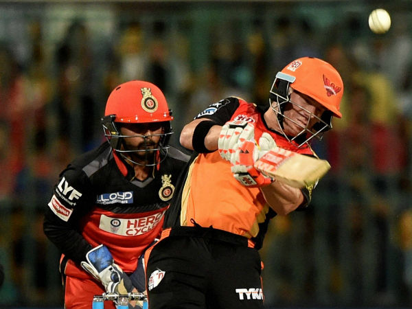 வார்னர் போனதும்