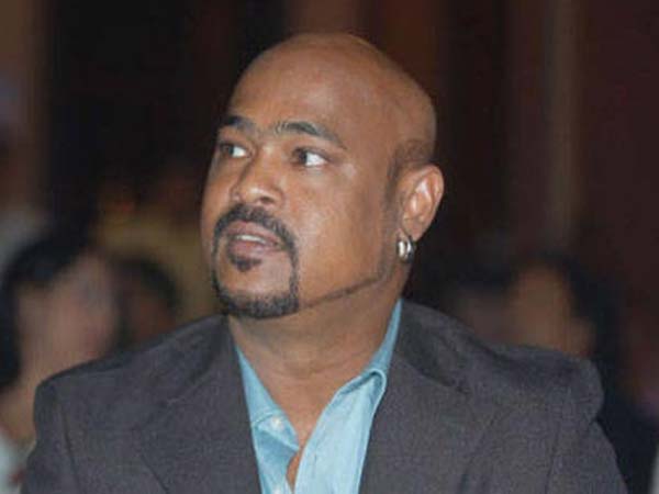 44 வயதில்