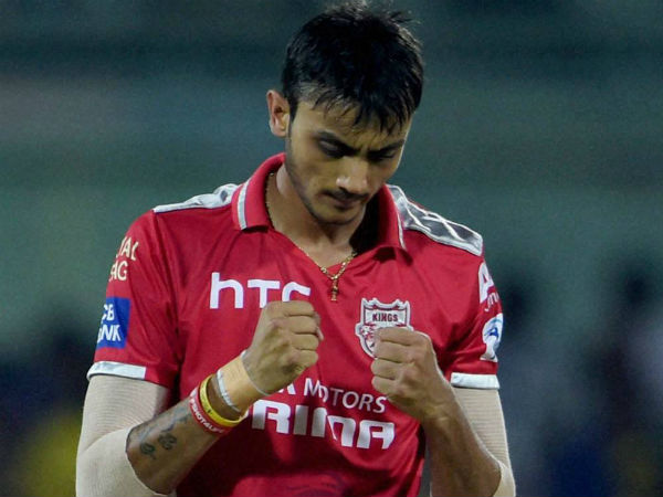 ரஸல் கலக்கல்