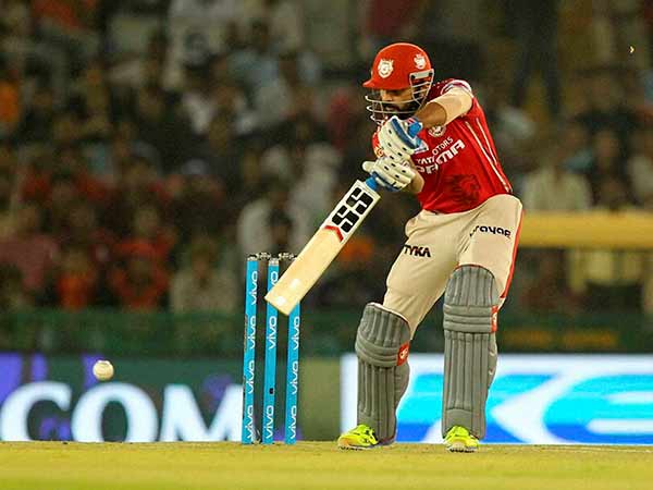 விக்கெட் சரிவு