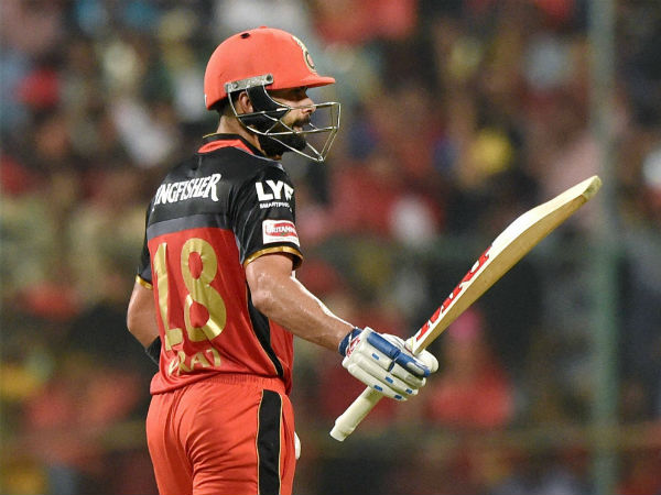 மொத்த ரன்கள் 6445 