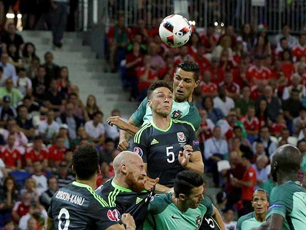 கூடுதல் நேரம்