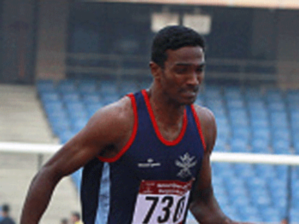 சாதனை படைத்த வீரர்