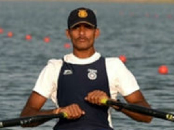 துடுப்பு படகு