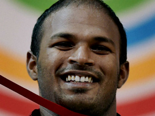 பளுதூக்குதல்