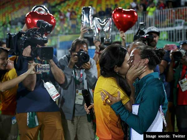 முதல் வீராங்கனை