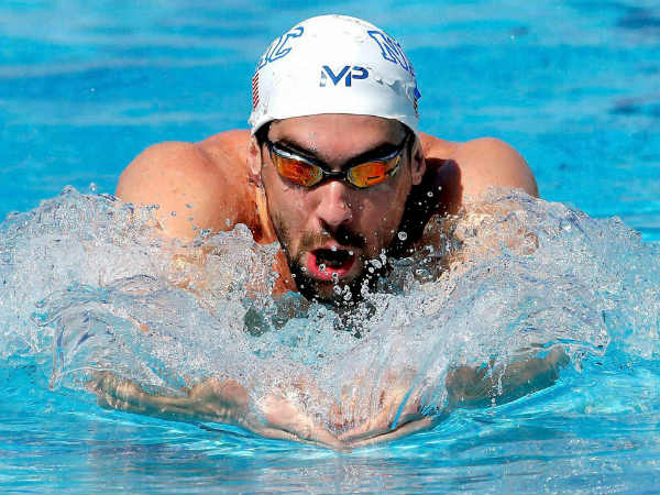 குட்டிப் பையனுடன் 