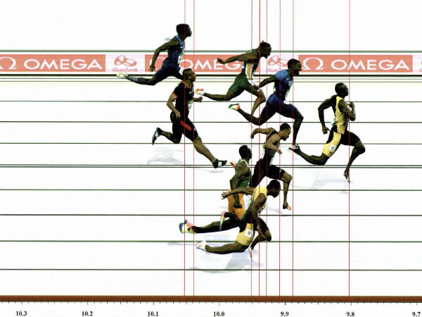 ரசிகர்கள் உற்சாக ஆர்ப்பரிப்பு