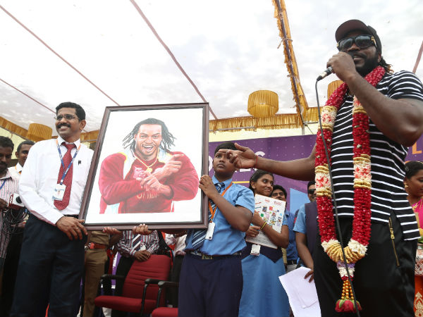 தீபிகா படுகோனே.. 