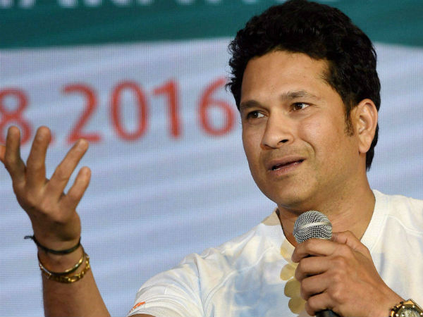 பல நிறுவனங்கள்