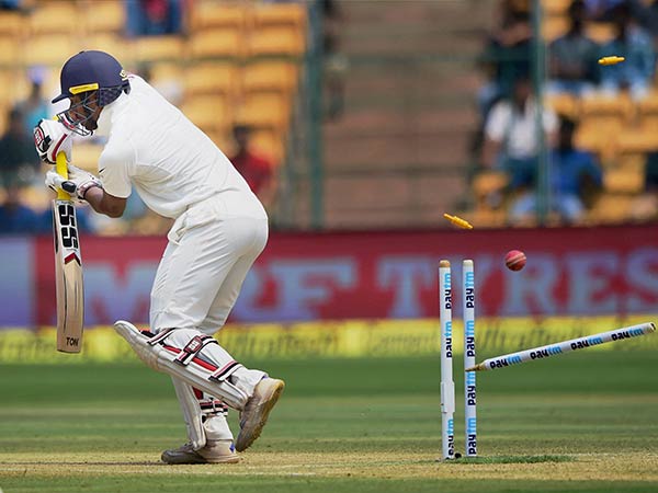 முதல் இன்னிங்ஸ் மோசம் 